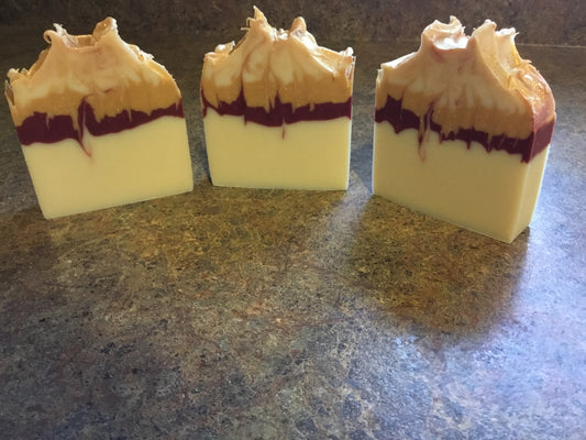 Streaks of Gold Artisan Soap